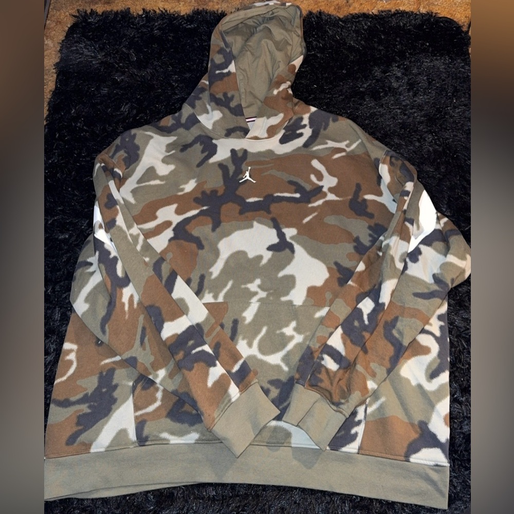 Camouflage Hoodie Sweater